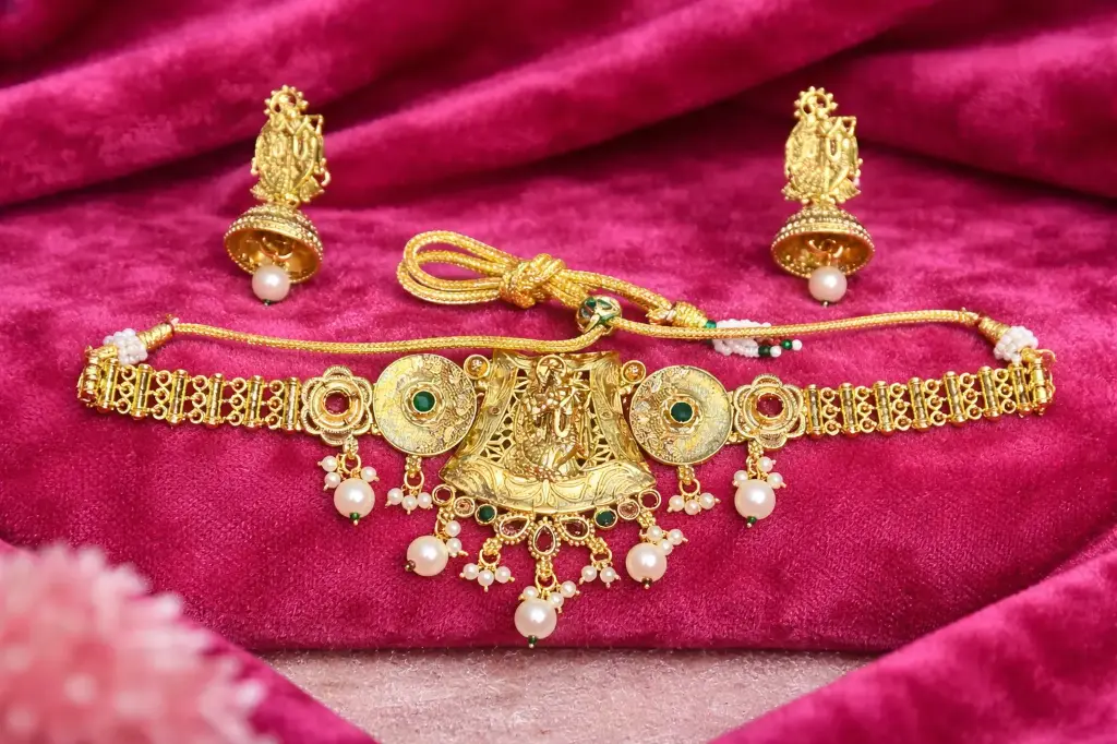Radha Krishna Temple Choker Set